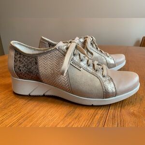 Mephisto Melina magic for your hard-working feet!